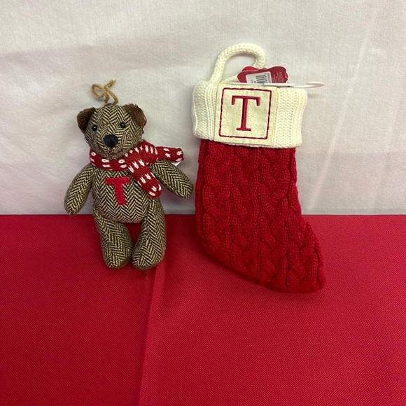 St. Nicholas Christmas Ornaments with the letter T lot of 2 - Picture 1 of 3